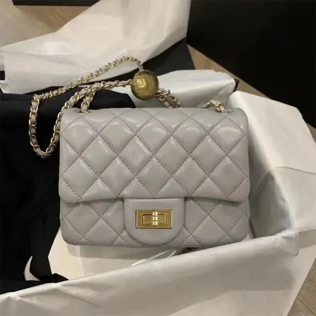【MoonDy】情人節禮物 真皮包包  鏈條包 側背小包包 小方包 側背包 小金球包包 小香風包包 菱格包包 羊皮小