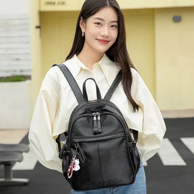 【MoonDy】情人節禮物 後背包 小背包 真皮包包 牛皮包 可愛包包 歐美包包 黑色包包 大容量包包 大學生後背