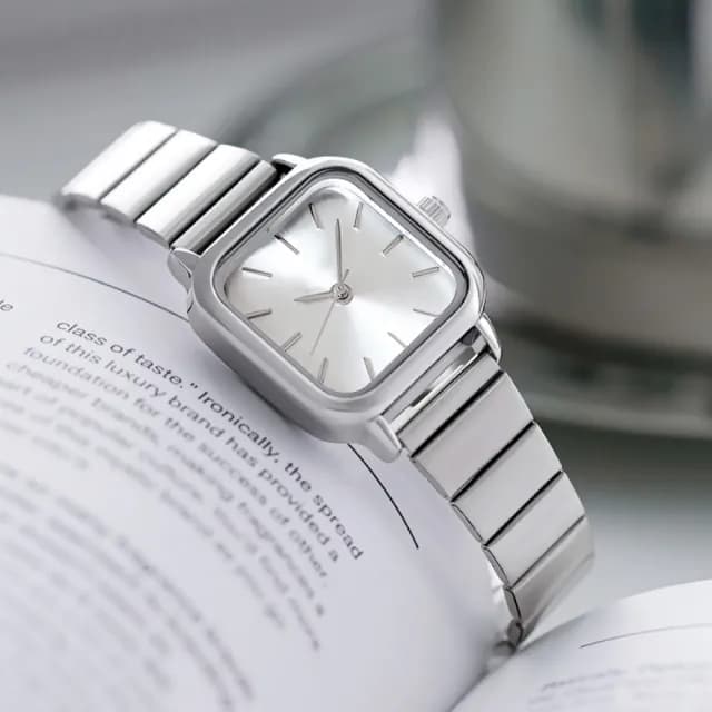 【簡約復古】ins風輕奢百搭石英錶(手錶 休閒錶 方形錶 指針錶 錶帶 高中生 女錶 女用 竹節帶 腕錶)