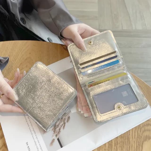 【韓流搭配】情人節禮物 百搭時尚亮面皮夾(Y2K風 韓系 短夾 零錢包 卡夾 小卡包 皮包 信用卡 學