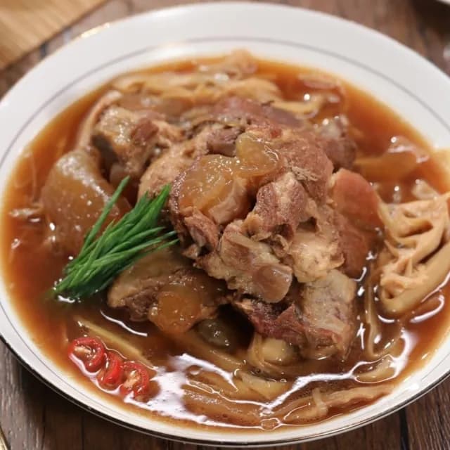 鮮嫩筍乾排骨400公克±3%/包 固形物:280g(無防腐劑 常溫保存 長輩祝壽送禮推薦 養生家庭料理包)