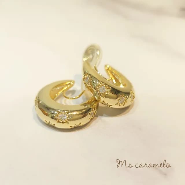 【焦糖小姐 Ms caramelo】夾式耳環(氣質時尚鋯石耳環)