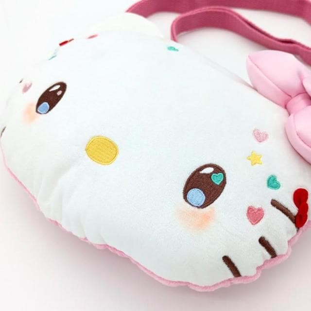 【小禮堂】Sanrio 三麗鷗 Hello Kitty 大臉造型玩偶斜背包 - 50週年The Future in Our Eyes(平