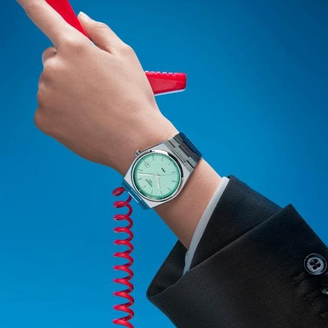 【TISSOT 天梭 官方授權】PRX系列 復古風酒桶型淑女石英錶-35mm 情人節 禮物(T1372101109100)