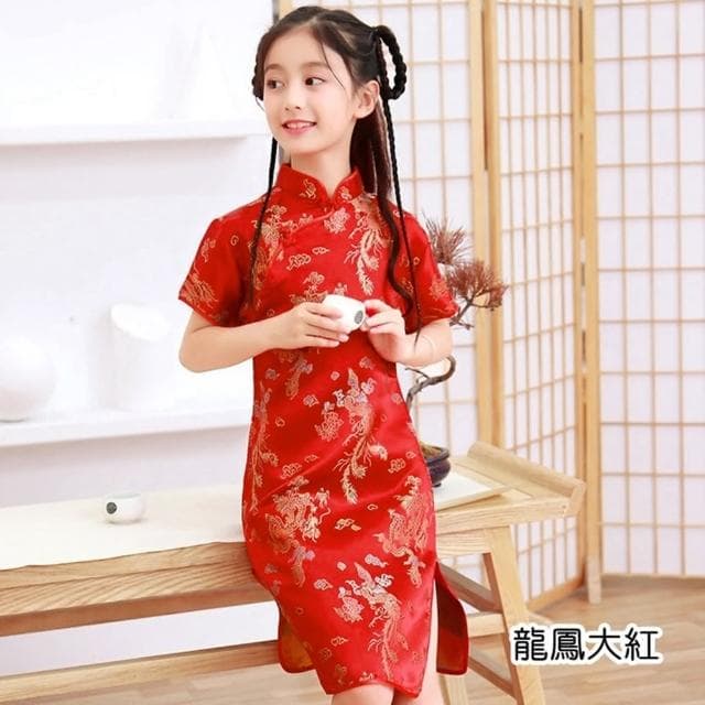 【橘魔法】短袖中國風刺繡開岔旗袍洋裝(旗袍 拍照 攝影 古裝 抓週 新衣 過年 大紅 新年 女童 童裝 兒童)