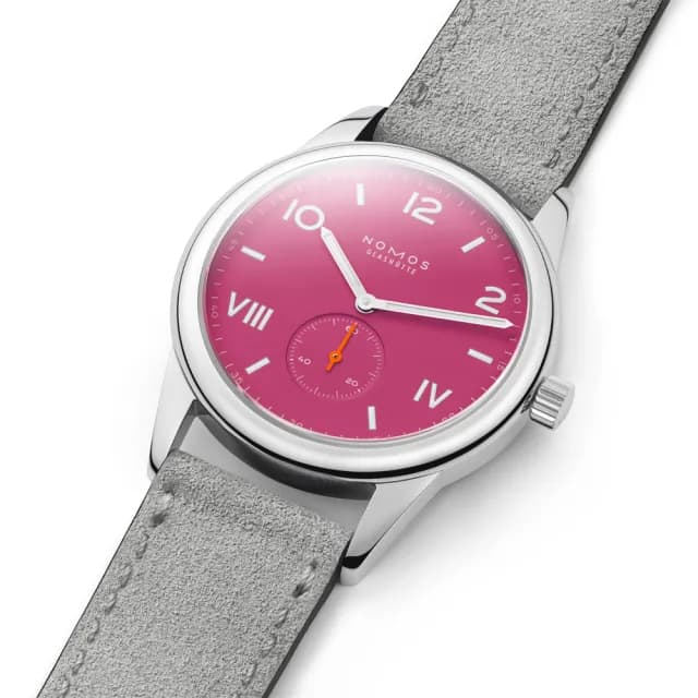 【NOMOS】Club系列 手動上鍊 小秒針 時尚機械腕錶 畢業禮物 送禮 推薦 38.5mm(728)