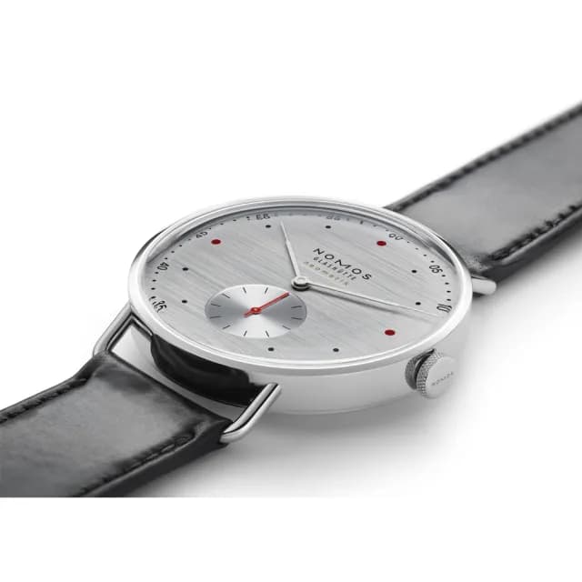 【NOMOS】Metro系列 自動上鍊 小秒針 時尚機械腕錶 畢業禮物 送禮 推薦 38.5mm(1114)
