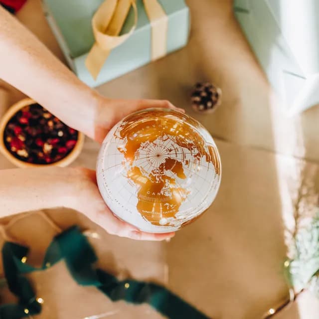 【MOVA】光能地球儀 - 奢華白金地圖White and Gold  4.5英吋(居家擺設．精緻送禮．轉運．紀念日．生日)