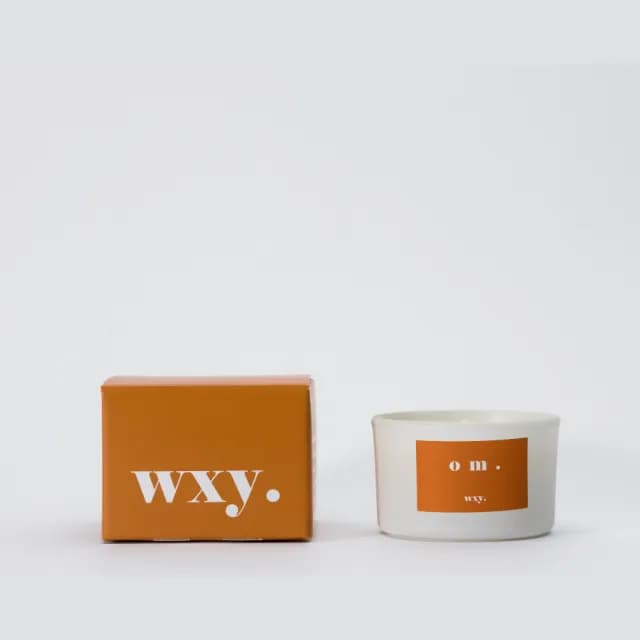 【英國 wxy.】經典mini蠟燭- om. 竹葉 & 橙花(95g/專櫃公司貨)
