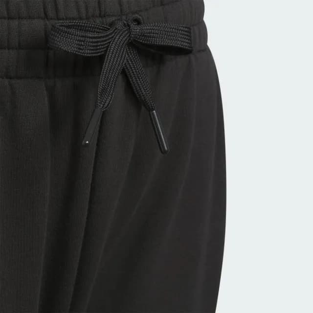 【adidas 愛迪達】運動七分褲 童裝 IT4045