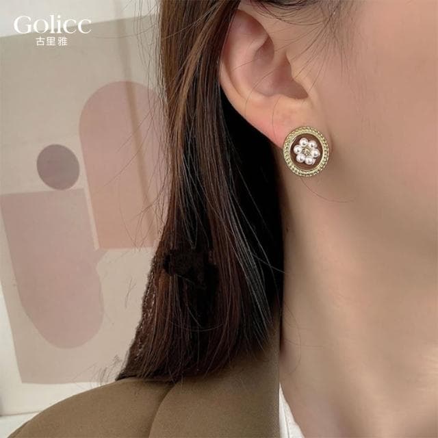 【Golicc】復古金邊珍珠花朵耳環(母親節 生日 情人節 飾品 耳釘 耳飾 耳墜 禮物)