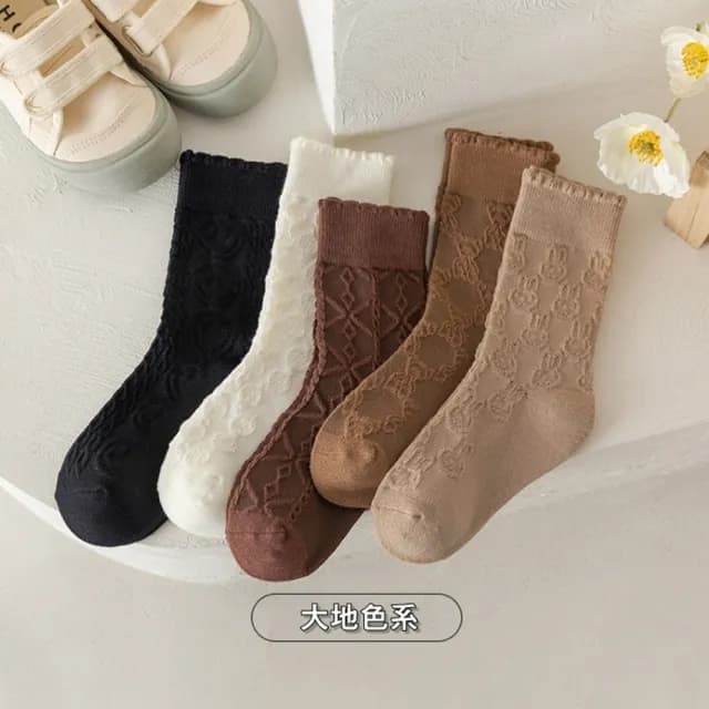 【橘魔法】（5雙一組）氣質圖形浮雕花中筒襪(襪子 堆堆襪 兒童 女童 兒童 童裝 白襪 全白襪子)