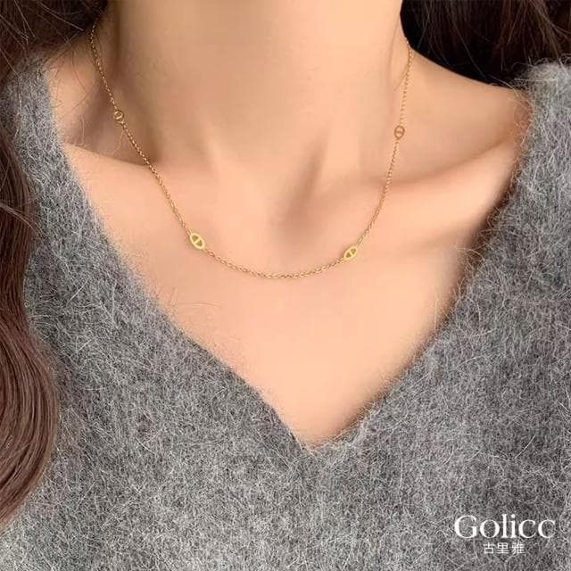 【Golicc】時尚 金色小豬鼻 細緻鎖骨鍊(母親節 生日 情人節 鎖骨鍊 項鍊 飾品 禮物)