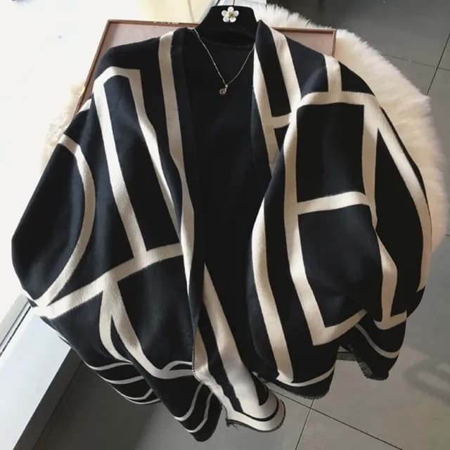 【橘魔法】復古幾何雙面薄款圍巾(雙面可圍 披肩 披巾 圍脖 毯子 大人 配件 寒流 保暖 交換禮物)