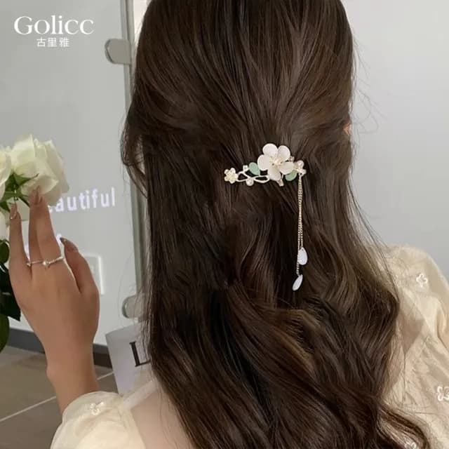 【Golicc】髮夾 古典流蘇花朵 仙氣爆棚小抓夾(七夕 情人節 生日 髮飾 頭飾 鯊魚夾 抓夾 禮物)