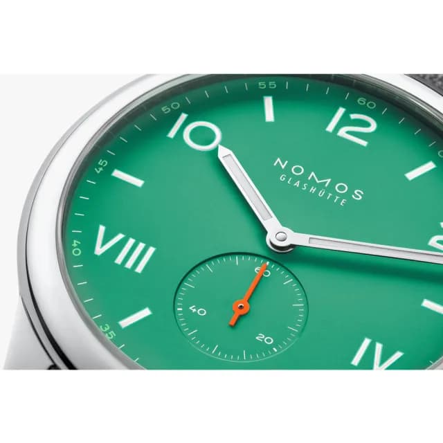 【NOMOS】Club系列 手動上鍊 小秒針 時尚機械腕錶 畢業禮物 送禮 推薦 38.5mm(726)