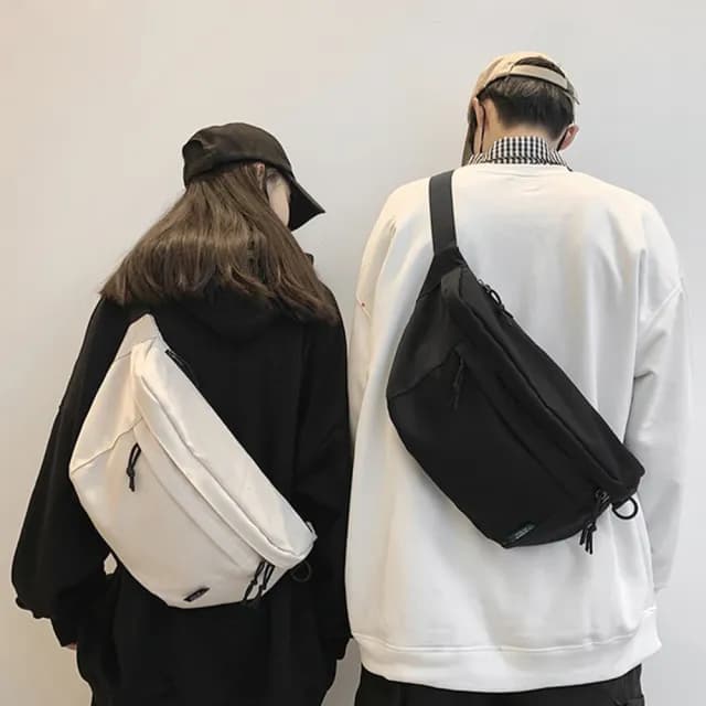 【LEEHER】情人節禮物 男生/包包/胸包/尼龍斜背包/黑色防潑水包/休閒尼龍包/韓國騎行胸包/戶外運動包/學生 