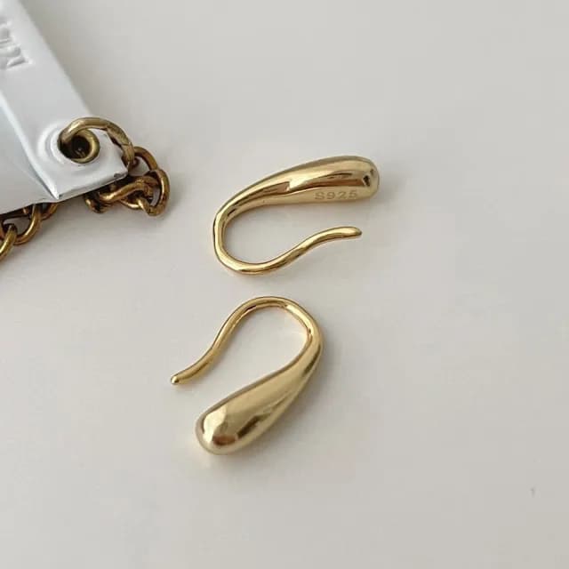 【MoonDy】耳環 925 純銀耳環 耳飾 正韓耳環 金色耳環 韓國飾品 耳勾 個性耳環 水滴耳環