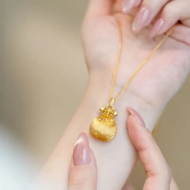 【Penny珮妮】古法沙金招財進寶點鑽福袋吊墜項鍊(生日禮物/母親節/送閨蜜/交換禮物/情人節/送女友)