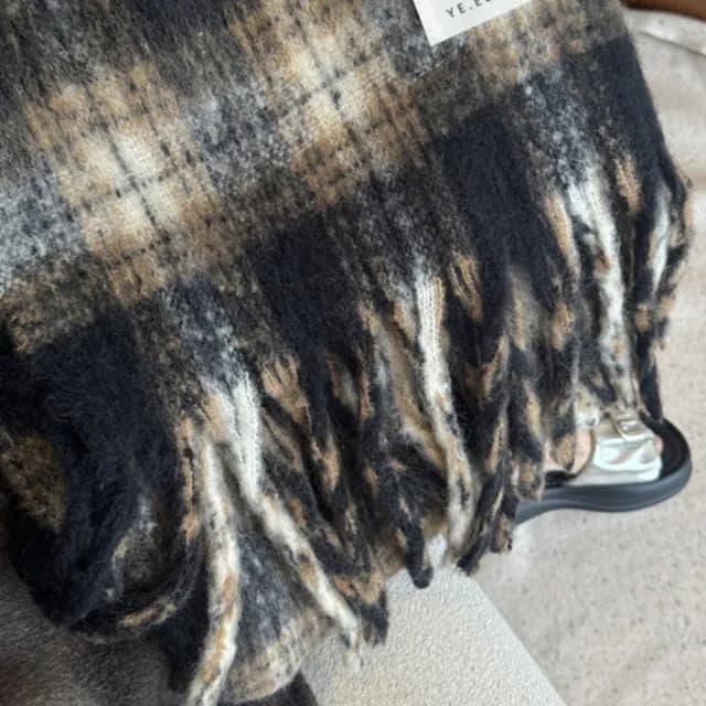 【MoonDy】羊毛圍巾 馬海毛圍巾 超親膚 大圍巾 披肩 不刺膚 小臉神器 粉色圍巾 加厚圍巾