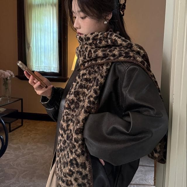 【LEEHER】保暖圍巾/豹紋圍巾/韓國圍巾/雙面圍巾/圍巾/圍脖/披肩圍巾/小眾設計/百搭配件/仿羊毛