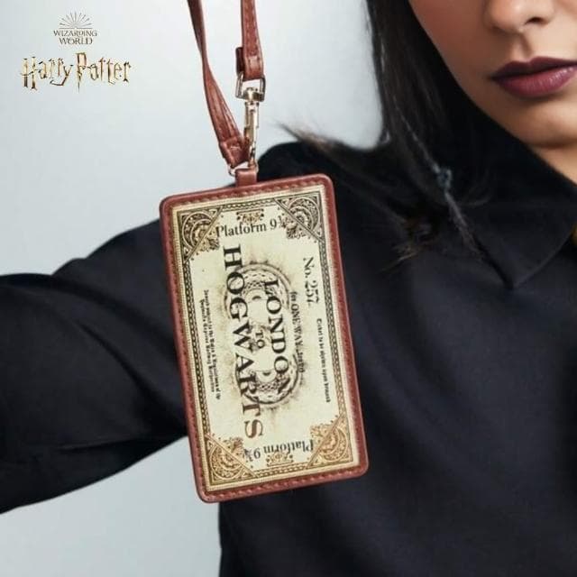【Harry Potter 哈利波特】高質感名人貴氣皮革票卡夾證件套識別證套交通票卡夾(聖誕交換生日禮物正版授權)