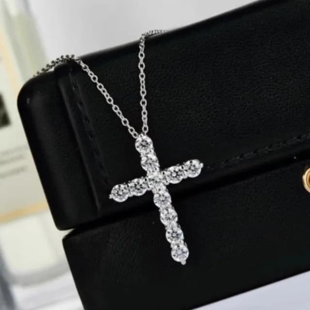 【京都之戀】925純銀鑲鑽十字架項鍊-金(925純銀 滿鑽 鑲鑽 十字架項鍊 鎖骨鍊)