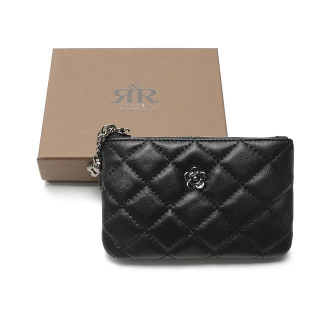 【2R 手工真皮】綿霜羊皮KOKO極軟菱格零錢包 氣質黑