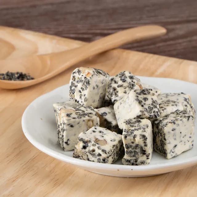 【LeSugar Bakery 樂糖烘焙】豆漿芝麻核桃牛軋糖福袋 900克(不黏牙 春節中秋端午送禮 三節禮盒)