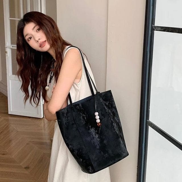 【LEESA】水桶包\牛皮包包\肩背包\大容量水桶包\單肩手提包\質感包包\禮物\小眾包包\通勤女包\真皮單肩包