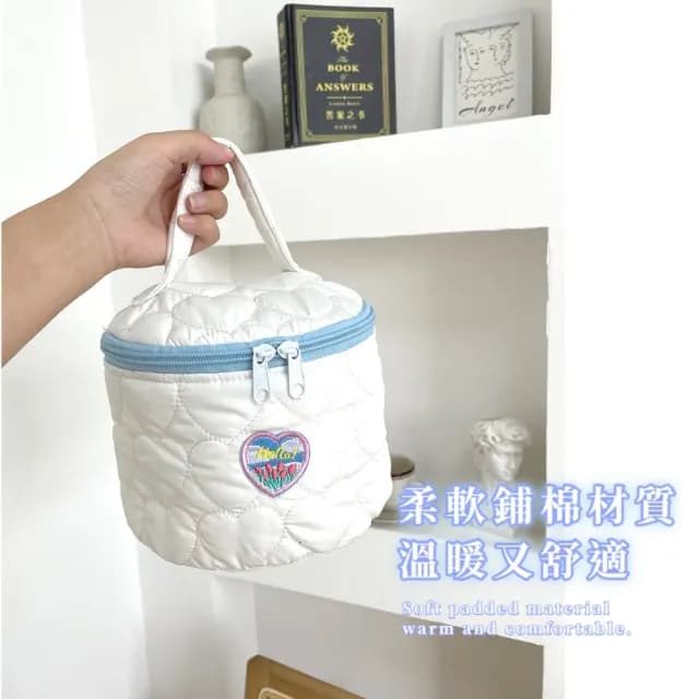 【超大收納】愛心鋪棉水桶包(大容量 化妝包 收納包 手提包 洗漱包 隨身包 保養品)