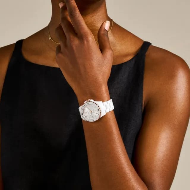 【FOSSIL 官方旗艦館】FB-01系列 清新水鬼女錶 陶瓷錶帶 手錶 35MM(2色可選)