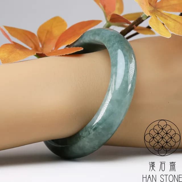 【漢石齋】情人節禮物 天然翡翠A貨 手鐲玉鐲 油青飄花種(手圍17.5/版寬14.5mm)