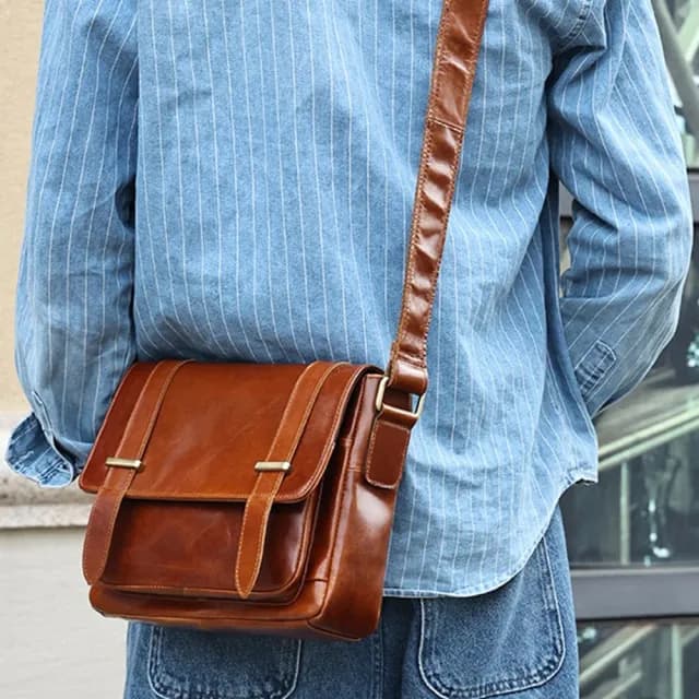 【MoonDy】雙11 包包 劍橋包 男士斜背包 大容量包包 信封包 郵差包 復古包包 英倫包包 真皮包包