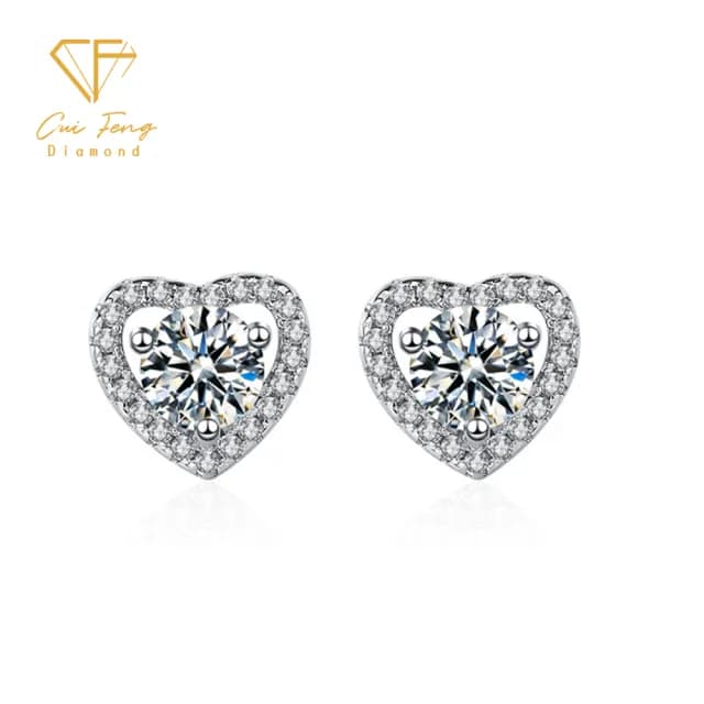 【CF鑽飾】耳環 莫桑鑽《永恆真心》(耳釘 耳針 耳飾 雙11限定  聖誕 交換禮物 求婚 生日)