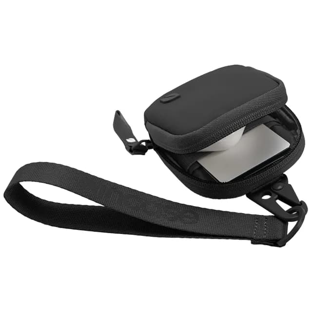 【Incase】AirPods / AirPods Pro A.R.C. Compact Pouch 防水塗層 無線耳機保護袋(黑)