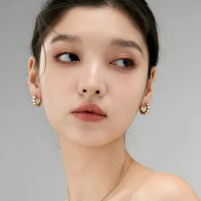 【LEEHER】祖母綠/小圈耳環/耳飾/耳扣/耳環/耳環女/簡約耳環/ins風/小配飾/韓國飾品/送女 