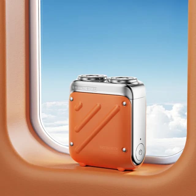 【SKYWORTH 創維】行者 雙刀頭電動刮鬍刀/電鬍刀 附收納包(充電式/IPX7防水/全機水洗/磁吸刀頭)