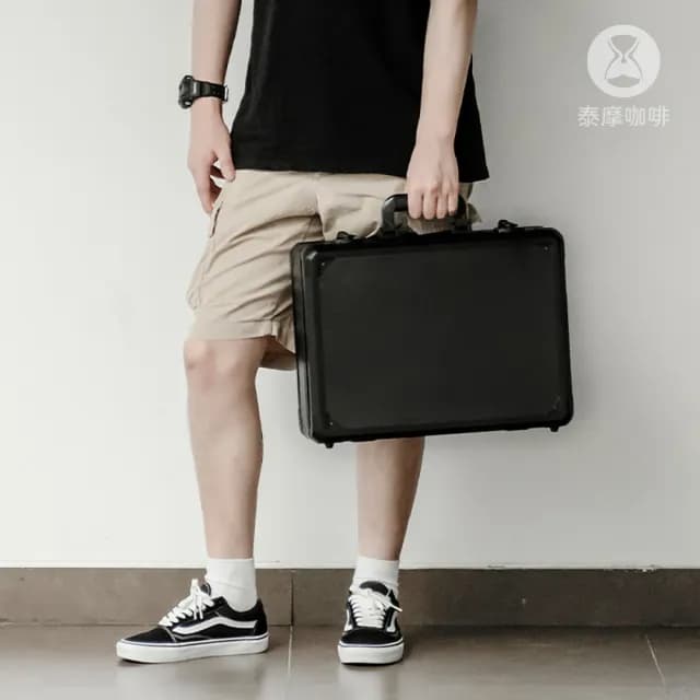 【TIMEMORE 泰摩】小殺手箱手沖咖啡組 栗子C3S 手提行李箱咖啡禮盒(外出旅行咖啡 露營咖啡組 生日 入厝禮)