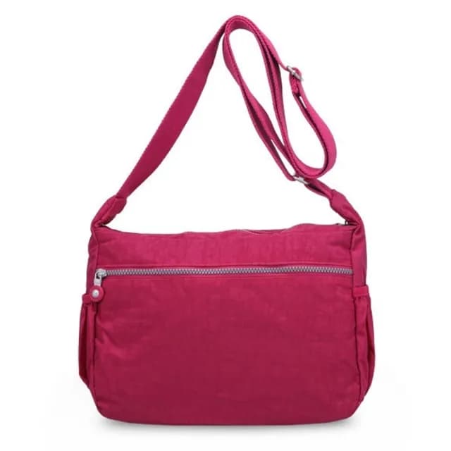 【KT DADA】斜背包 媽媽包 紅色包 紫色包 長輩 禮物 斜背包 尼龍包包 多功能包包 多隔層