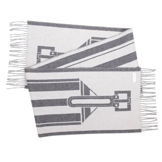 【Hermes 愛馬仕】Casaque Les Sangles喀什米爾雙面圍巾(象牙白 / 灰色)