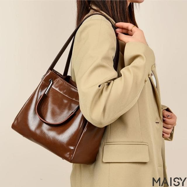 【MAISY】母親節禮物 復古高質感大容量水桶包 手提包 肩背包(咖啡色／紅色／黑色)