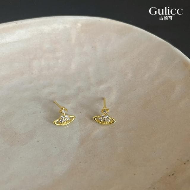 【Golicc】耳環 輕奢滿鑽 迷你土星(飾品 耳飾 耳釘 耳扣 耳環 禮物 母親節 小資節稅節)