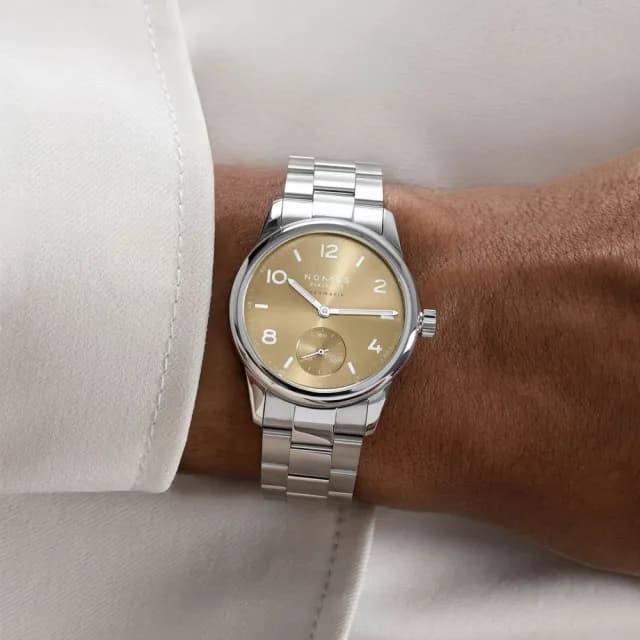 【NOMOS】Club系列 自動上鍊 小秒針 時尚機械腕錶 畢業禮物 送禮 推薦 34mm(755)