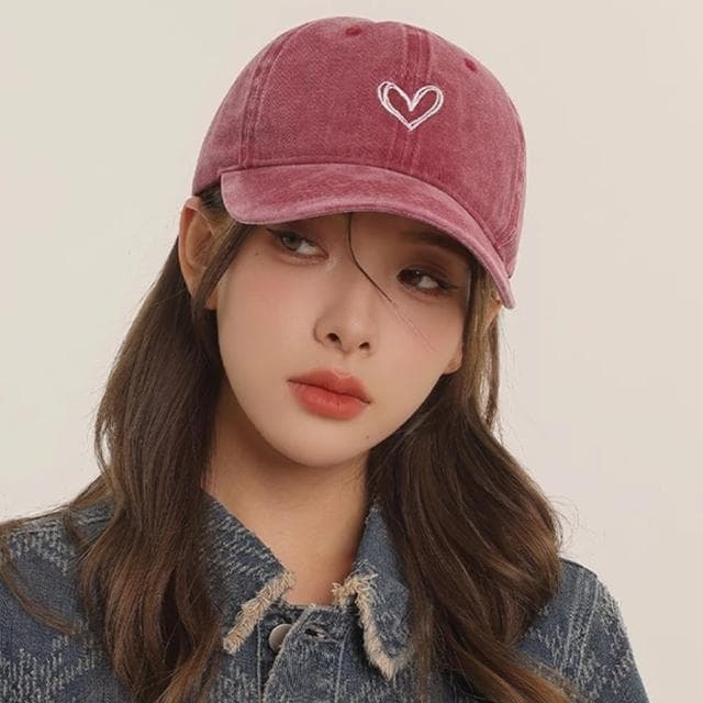 【MoonDy】鴨舌帽 棒球帽 帽子 女帽 情侶帽 愛心 韓國帽子 休閒帽 百搭 遮陽帽 休閒帽 圓頂 生