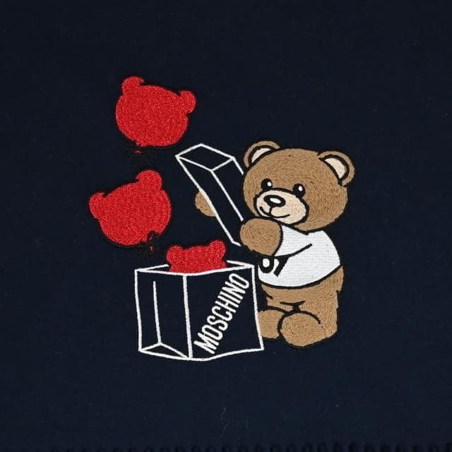 【MOSCHINO】品牌LOGO小熊氣球禮物純羊毛流蘇保暖披肩長圍巾(深藍)