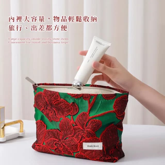 【潮感】復古紅緹花帆布收納袋2入(化妝包 保養品 旅遊 旅行 出國 分裝 收納包 婚禮小物 包包 零錢包)