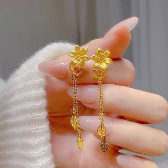 【Penny珮妮】越南沙金花蕊仙百合耳釘(母親節 送女友 交換禮物 生日禮物 情人節 尾牙 新年 結婚)