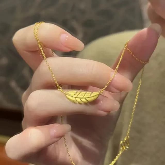 【Penny珮妮】越南沙金羽毛項鍊(母親節 送女友 送閨蜜 交換禮物  生日禮物 情人節 尾牙 新年 結婚)