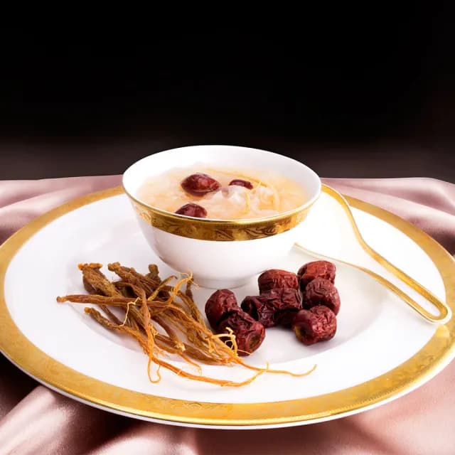 【亞大T8銀耳】人蔘紅棗白木耳露禮盒150gx6入/盒(送禮推薦/年節/春節/過年/新年/新春/2025蛇年)